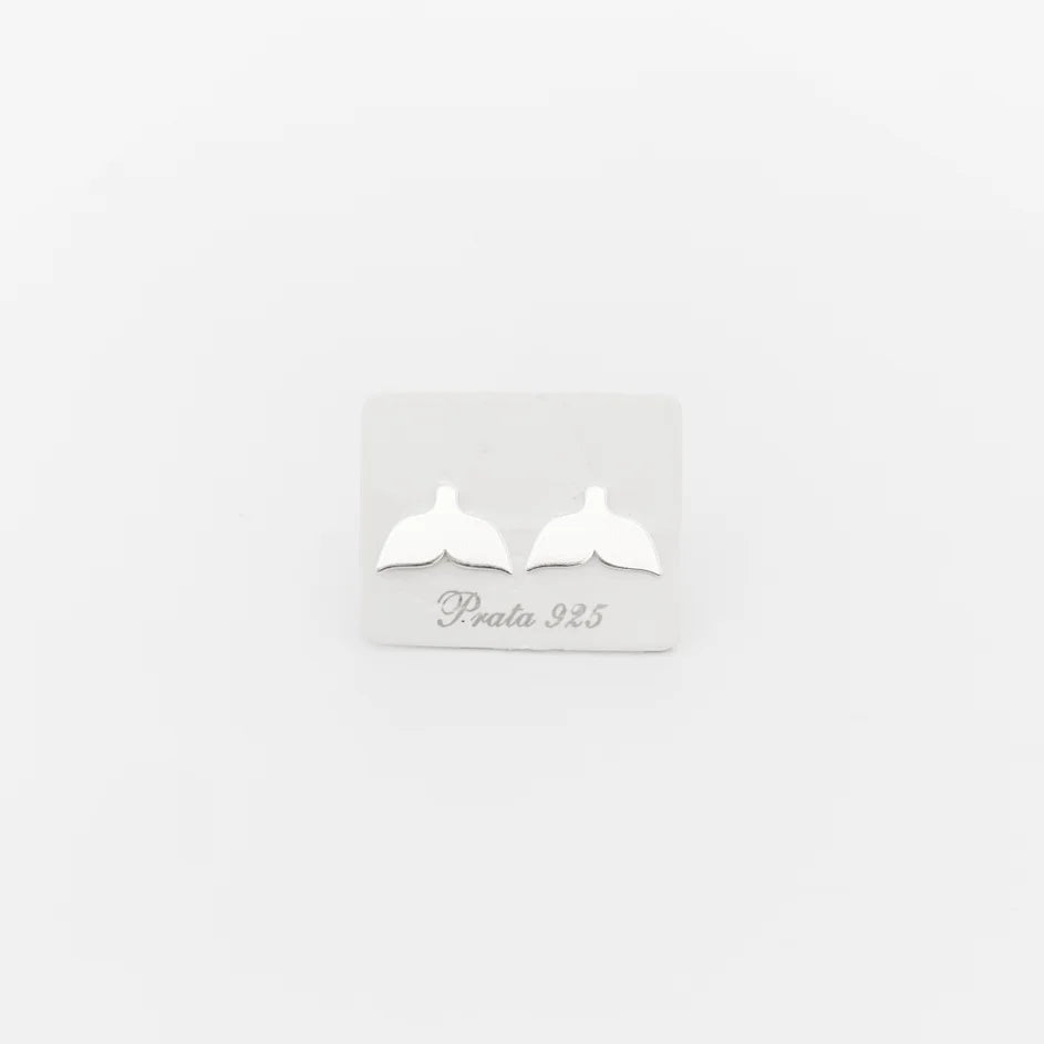 Brinco de Cauda de Baleia Lisa